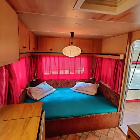 Marepineta Caravans Campsite *